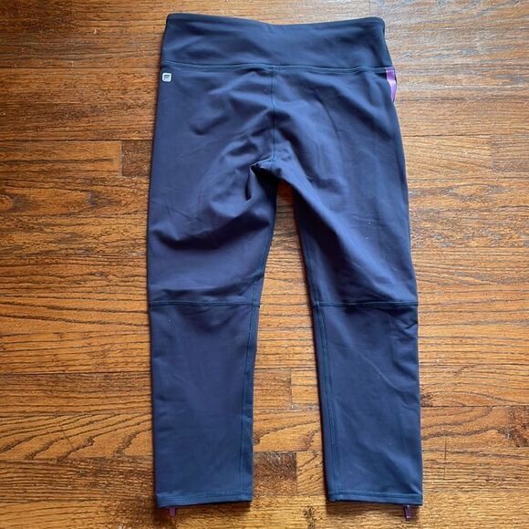 Fabletics Gray and Purple Crop Leggings - Picture 6 of 7